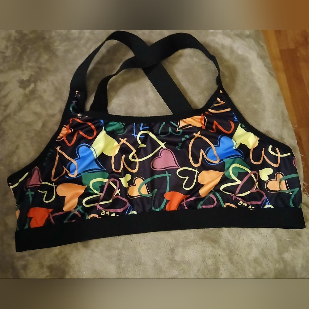 Colorful Heart Pattern Sports Bra
